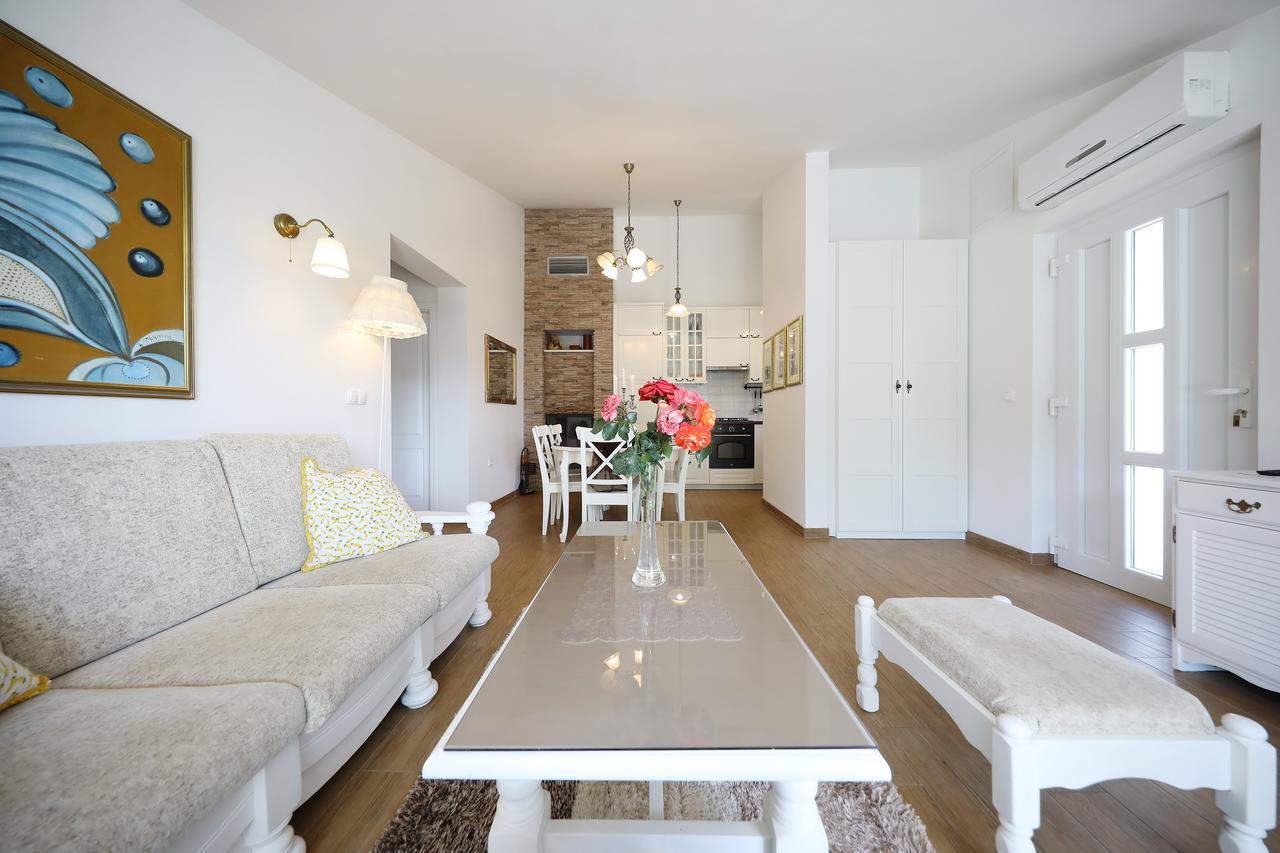 Apartments Mirakul Zadar Eksteriør billede